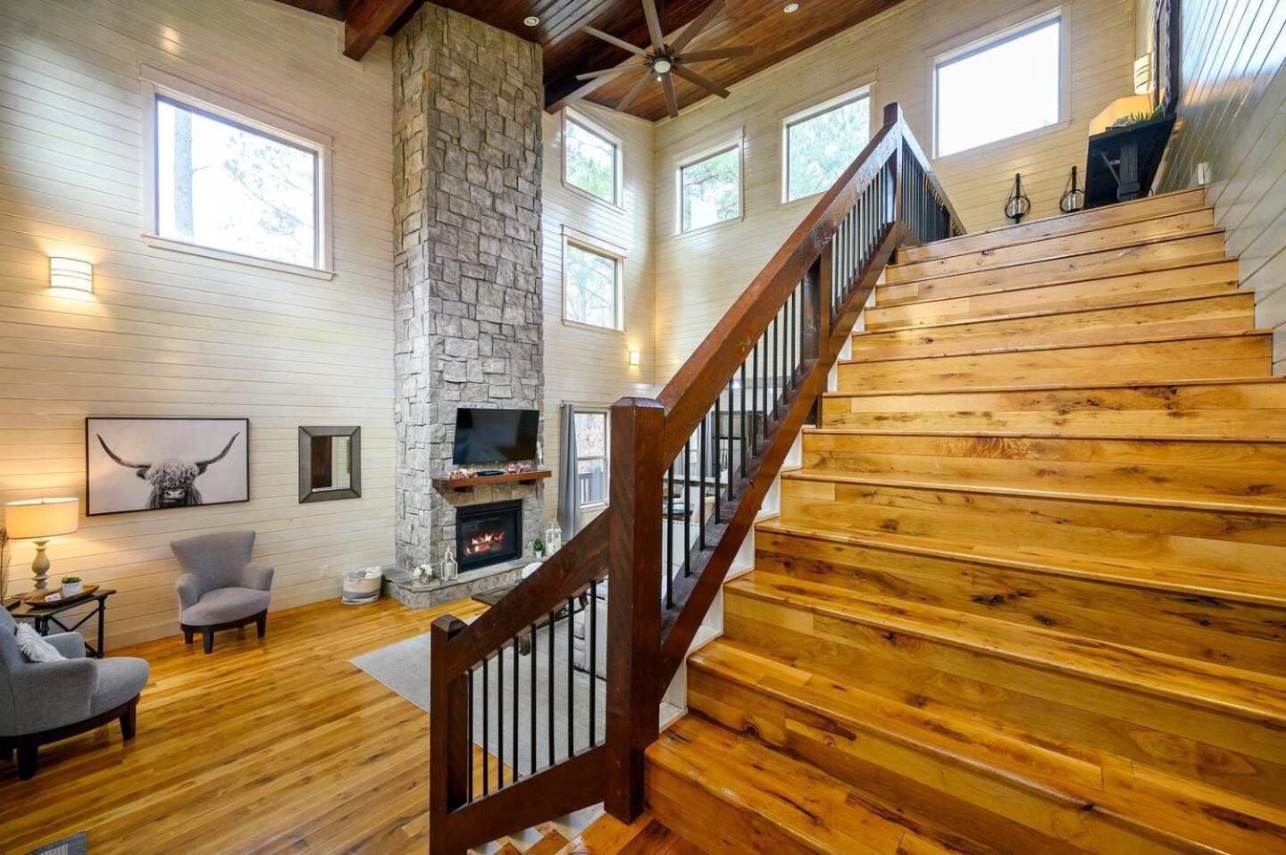Merlot Mountain By The Cohost Company Broken Bow Exterior photo