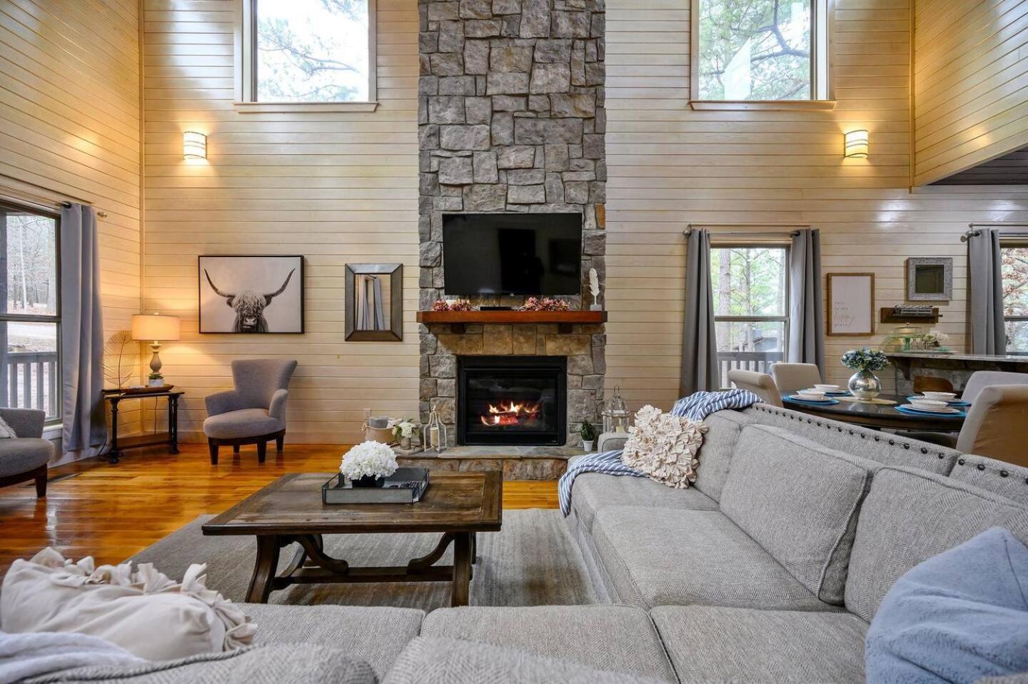 Merlot Mountain By The Cohost Company Broken Bow Exterior photo