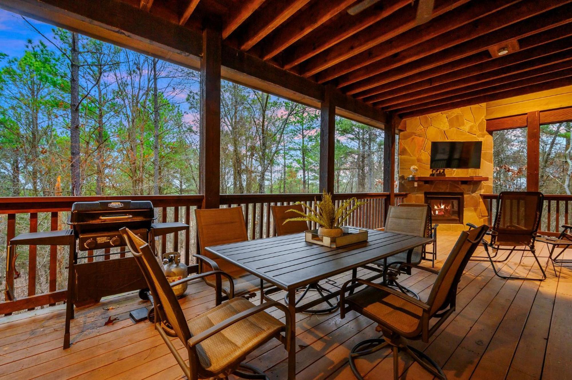 Merlot Mountain By The Cohost Company Broken Bow Exterior photo